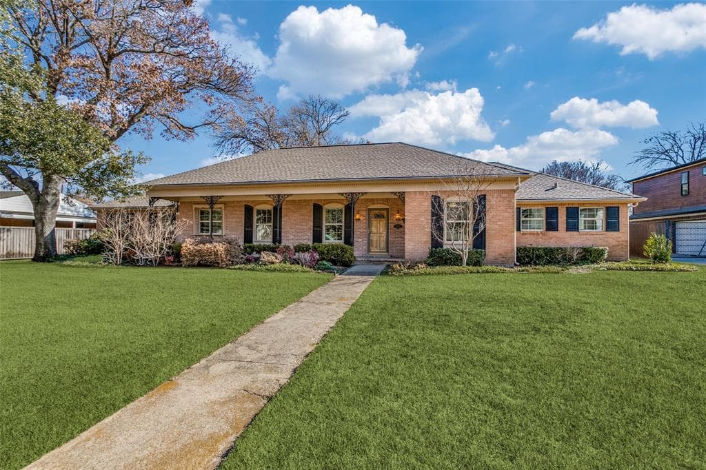 10326 Crestover Dr