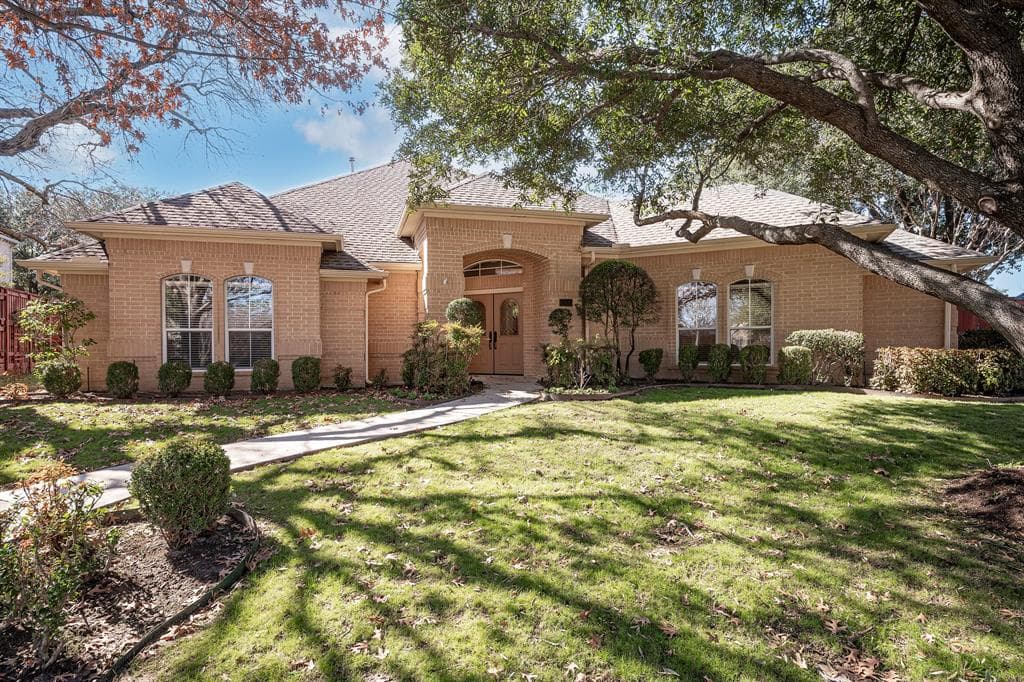 304 Prince Albert Ct