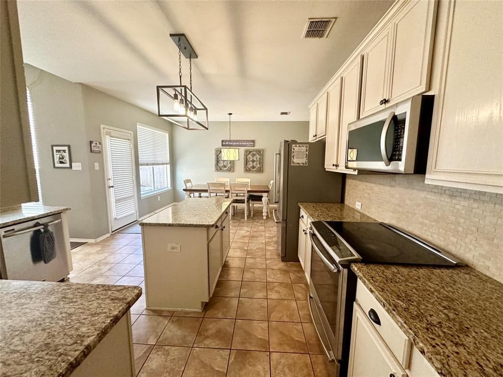 3101 Union Lake Rd