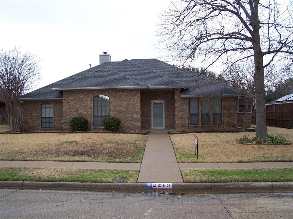 2213 Towanda Dr