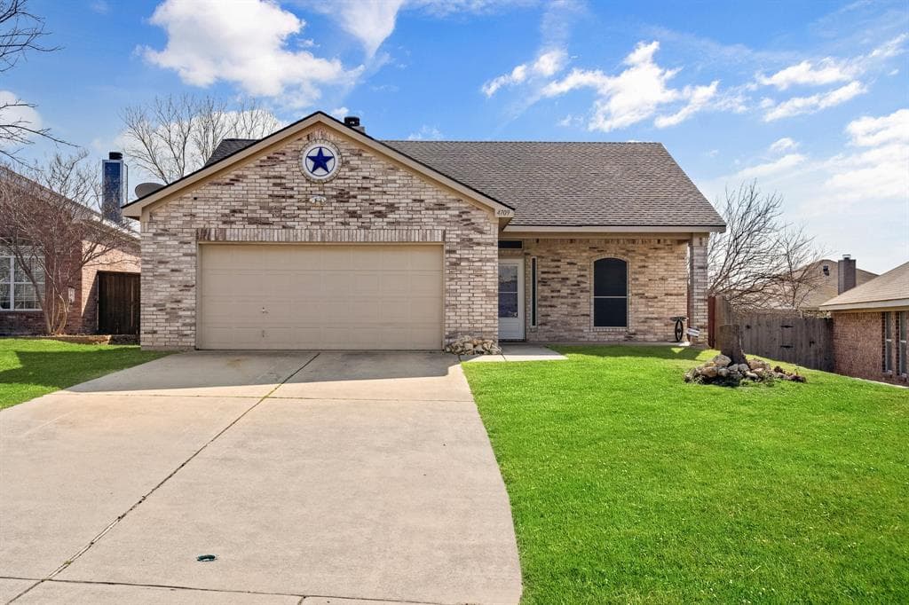 4709 Waterhill Ct
