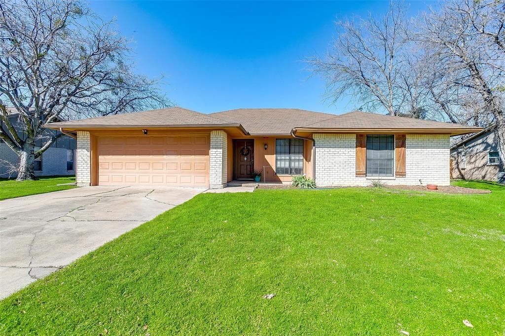 1221 Trammell Dr