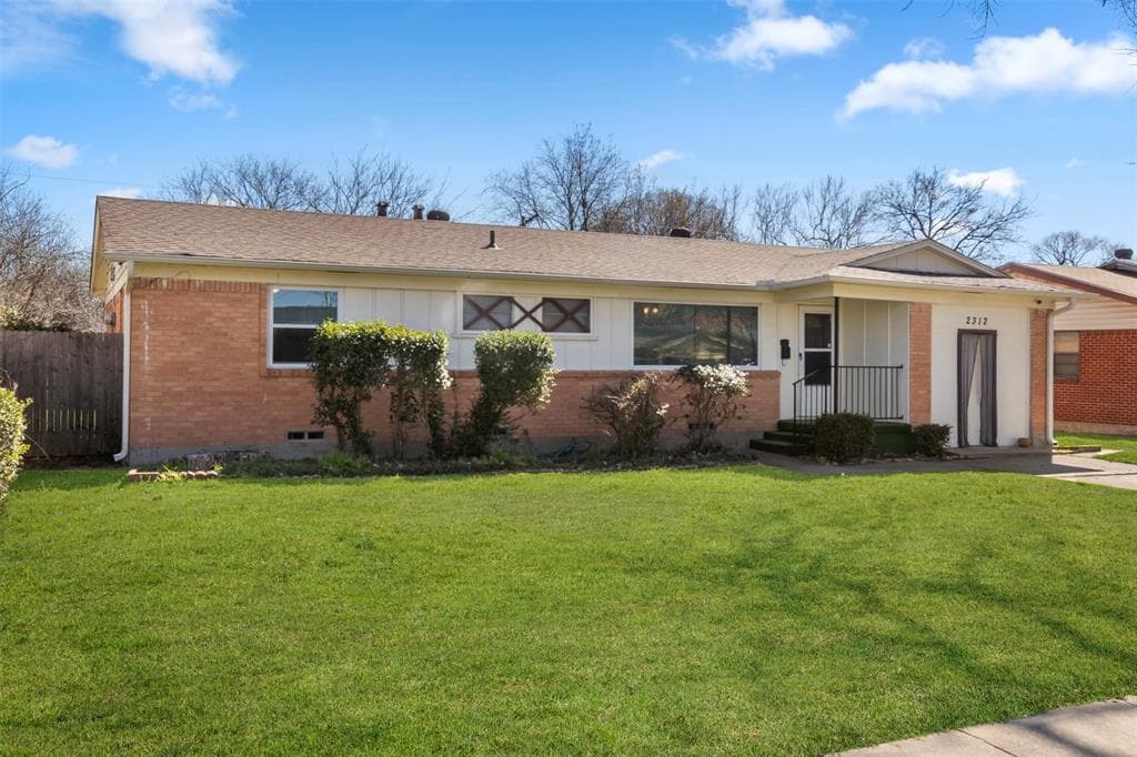 2312 Inca Dr