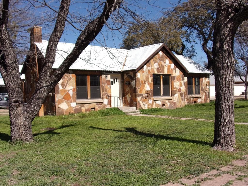 Gallery image 4
