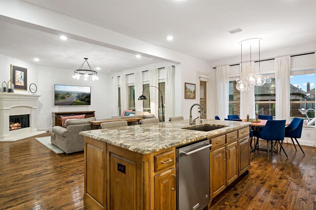 Gallery image 4