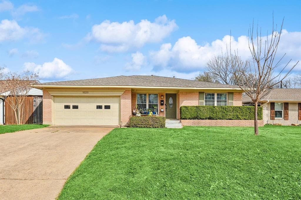 10211 Mccree Rd