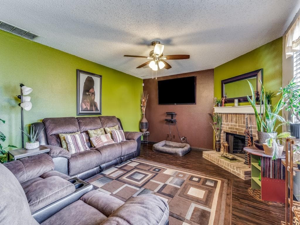 Gallery image 3