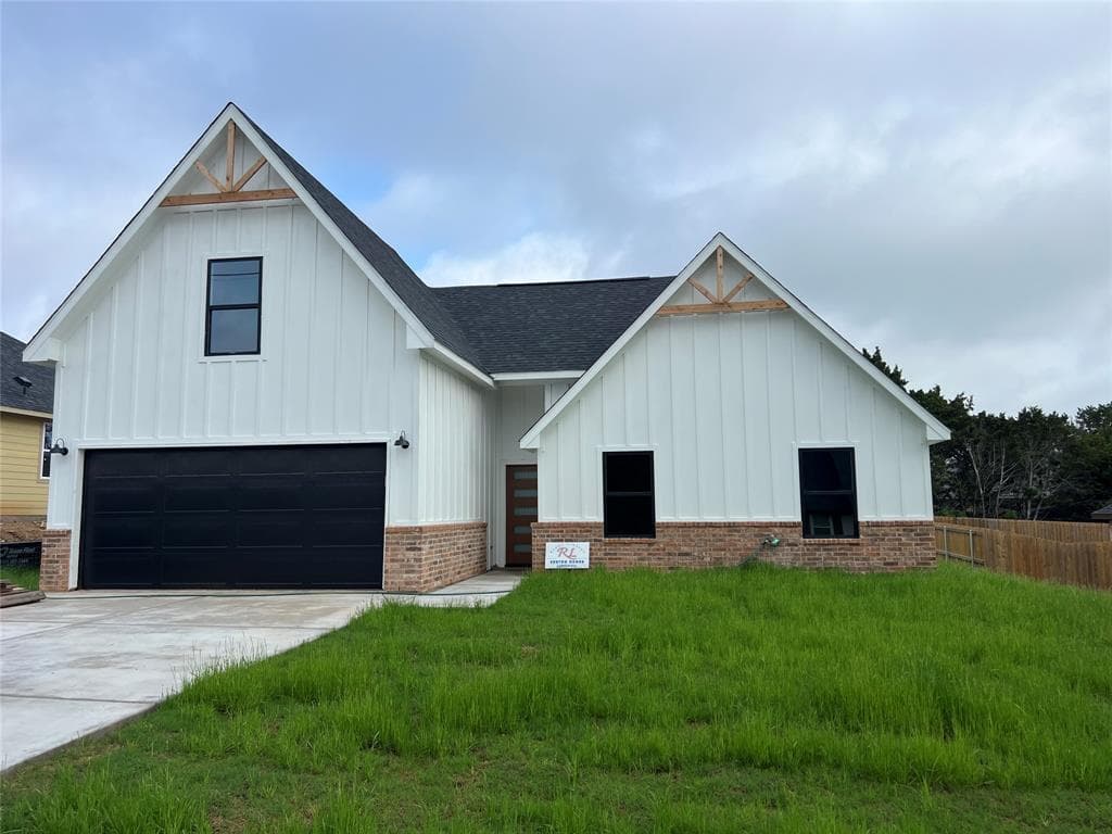 5413 San Jacinto Dr