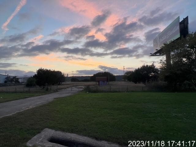 12117 S Fort Hood St
