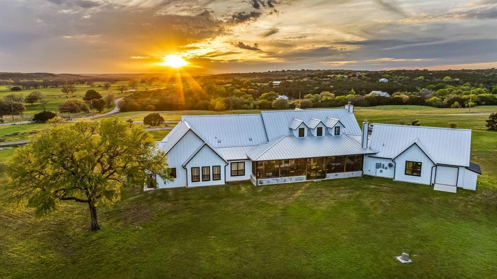 4498 County Road 1008