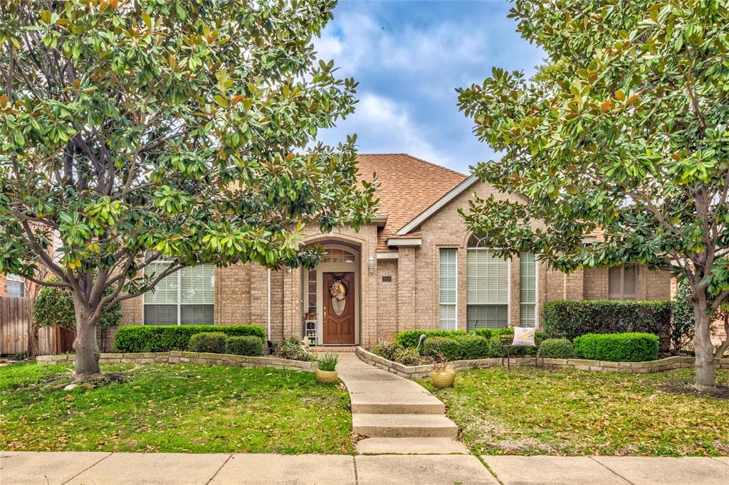 3824 Acacia Trl