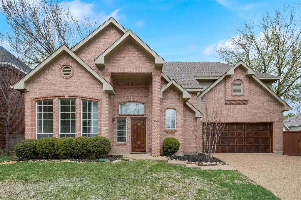 5208 Quail Creek Dr
