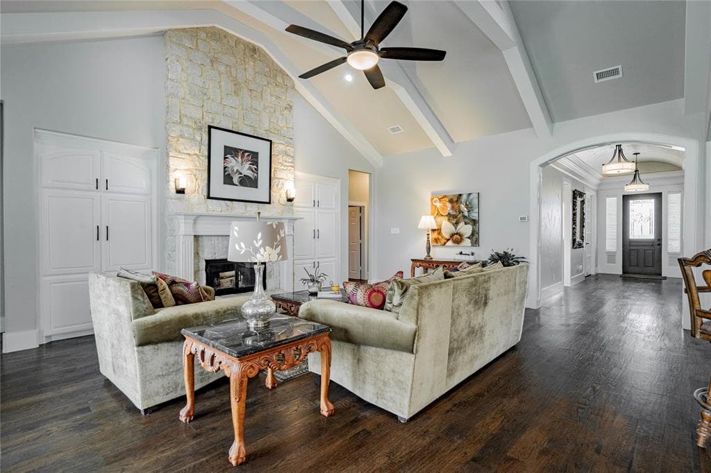 Gallery image 2