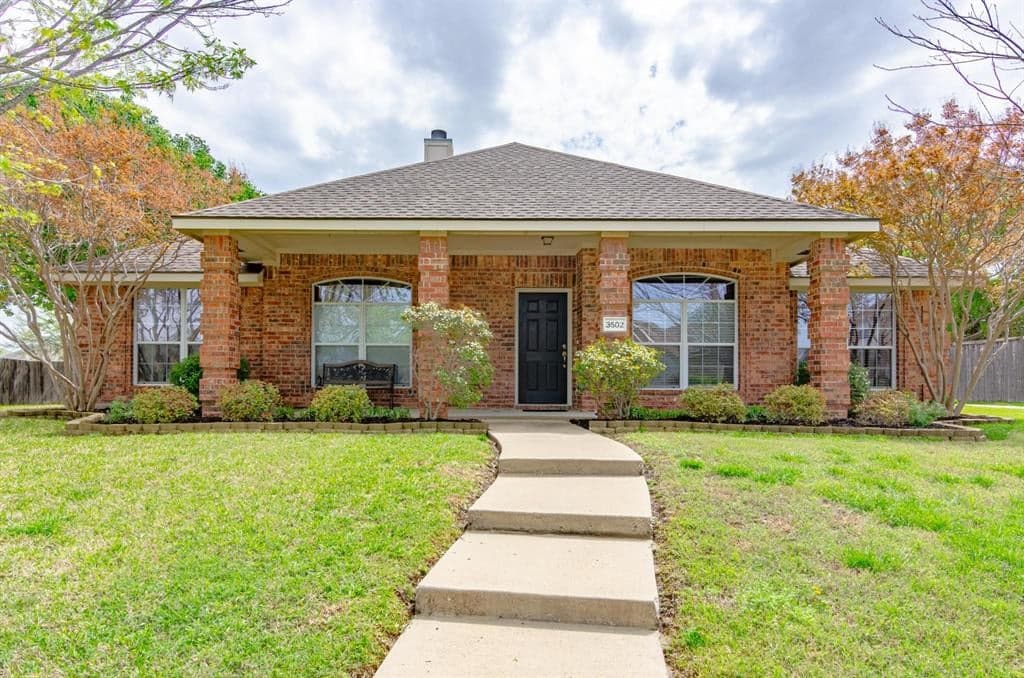 3502 Poe Dr