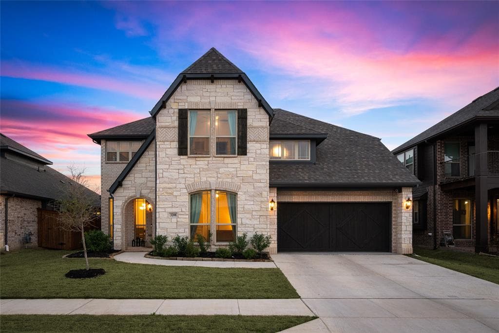 3208 Silver Chase Ln