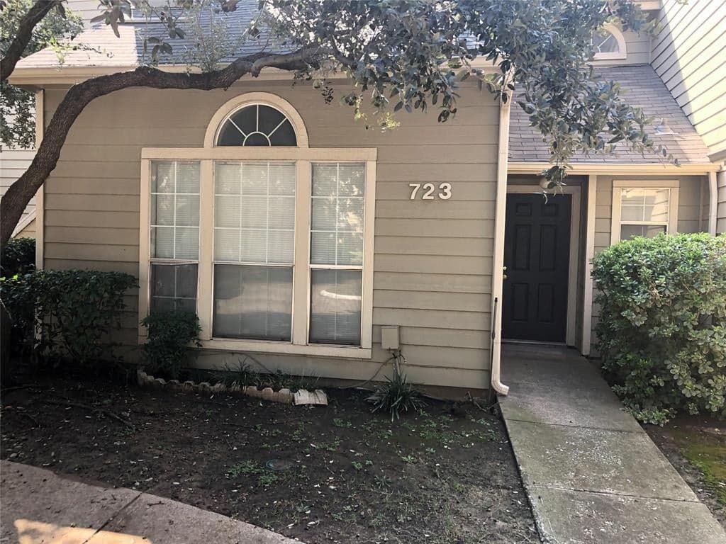 723 Berkley Plz