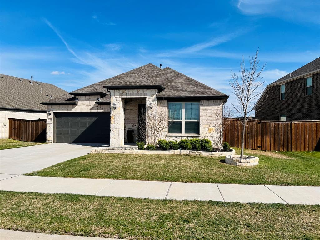 10412 Lakemont Dr