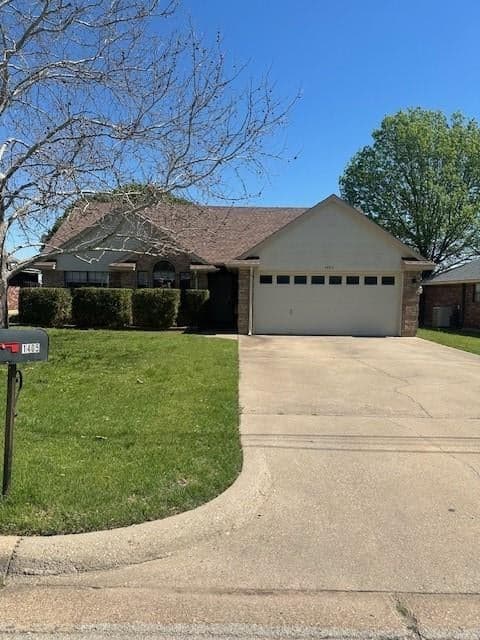 1405 Spanish Oak Dr