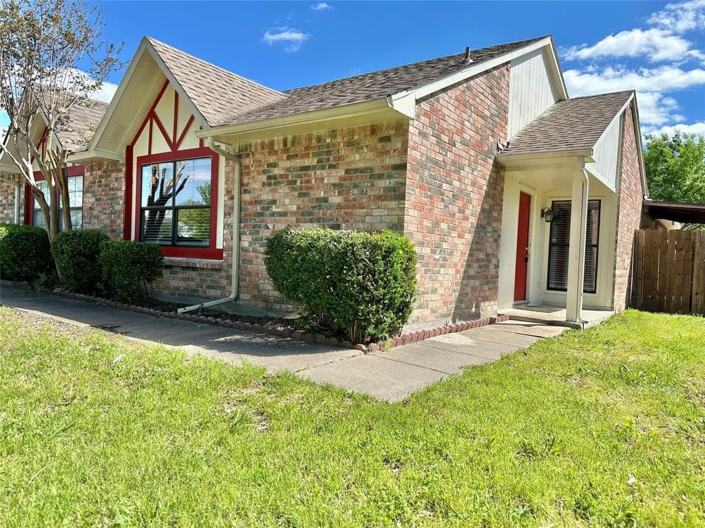 635 Stonewall Dr