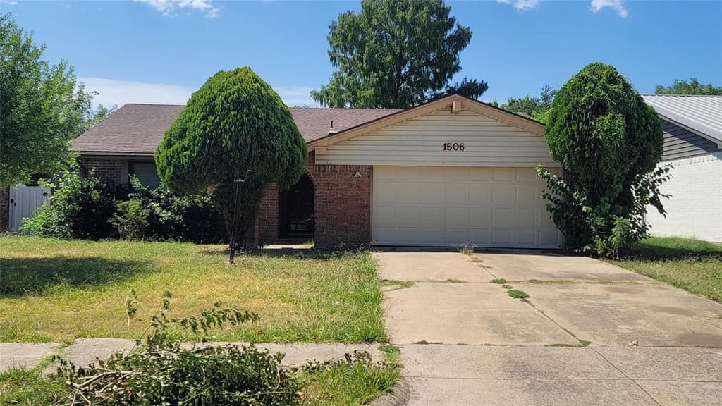 1506 Roundrock Trl