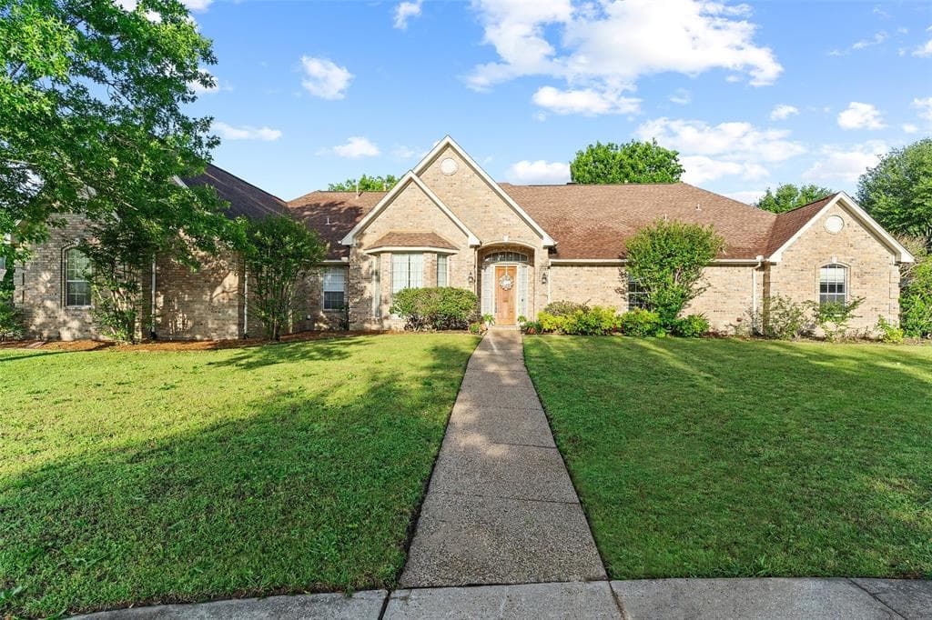 107 Longhorn Cir