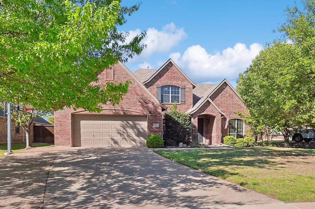 154 Courtney Bay Ln