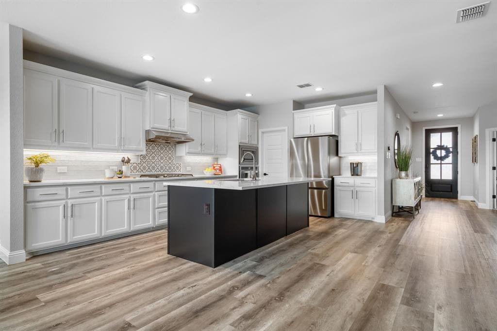 242 Clairmont Dr