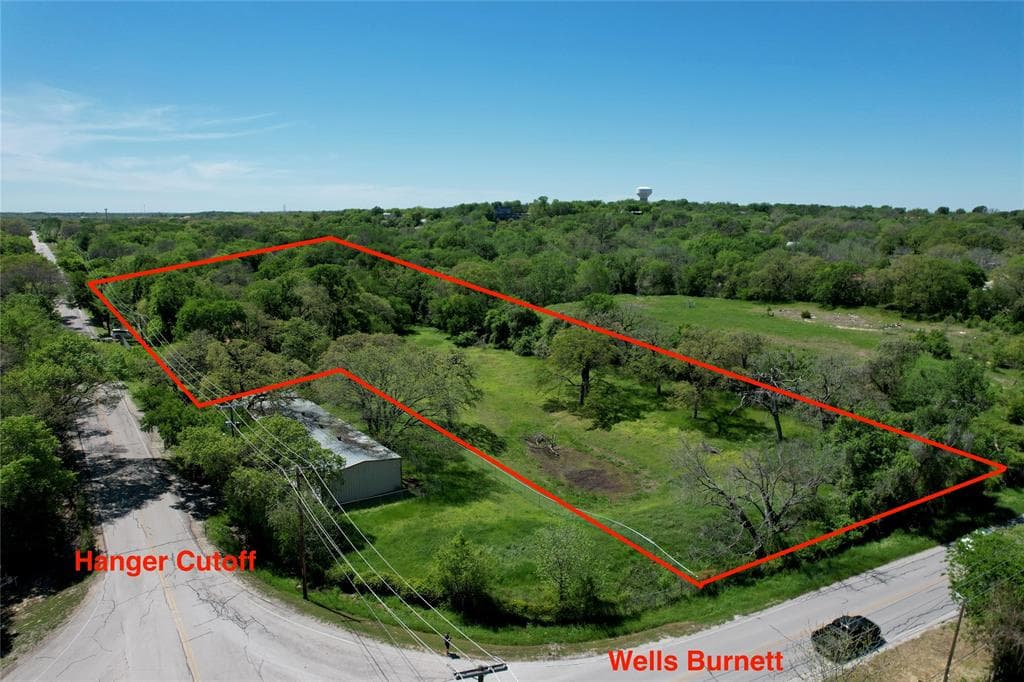7895 Hanger Cutoff Rd