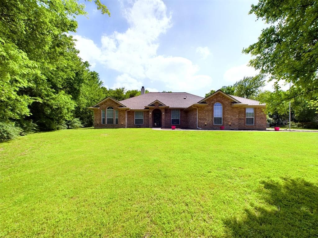 6525 Silver View Ln
