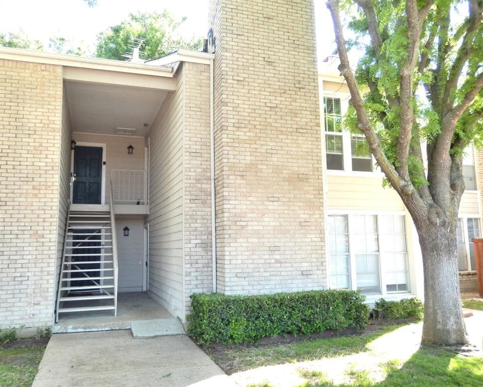 5881 Preston View Blvd # 18-120