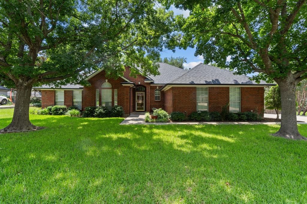 804 Oak Crest Rd