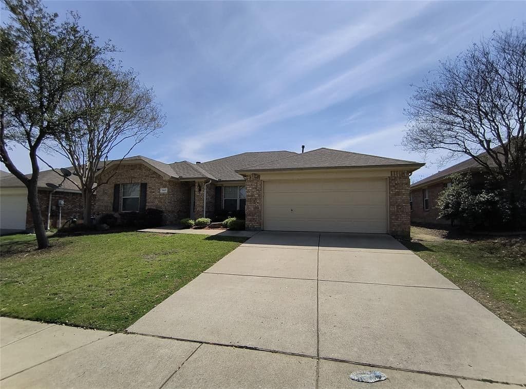 7621 Uvalde Way