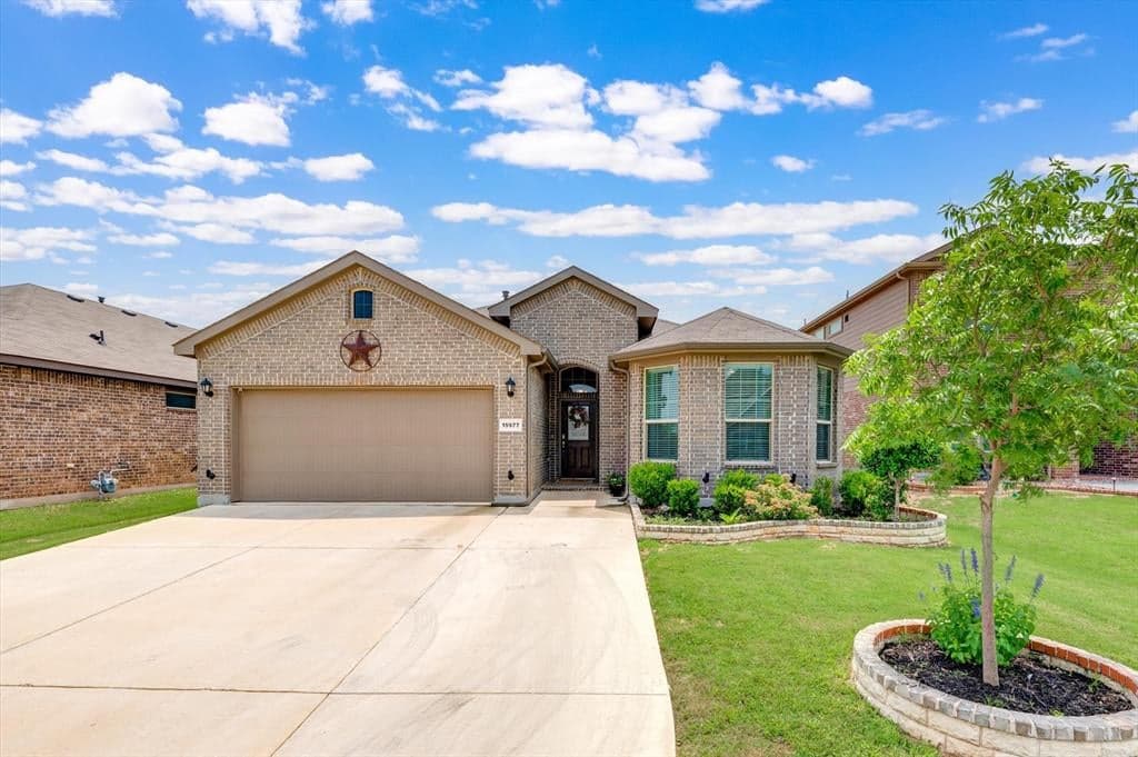 15977 Hayes Ridge Dr