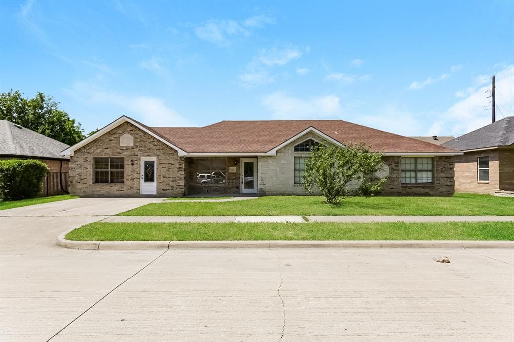 115 Connor Ct