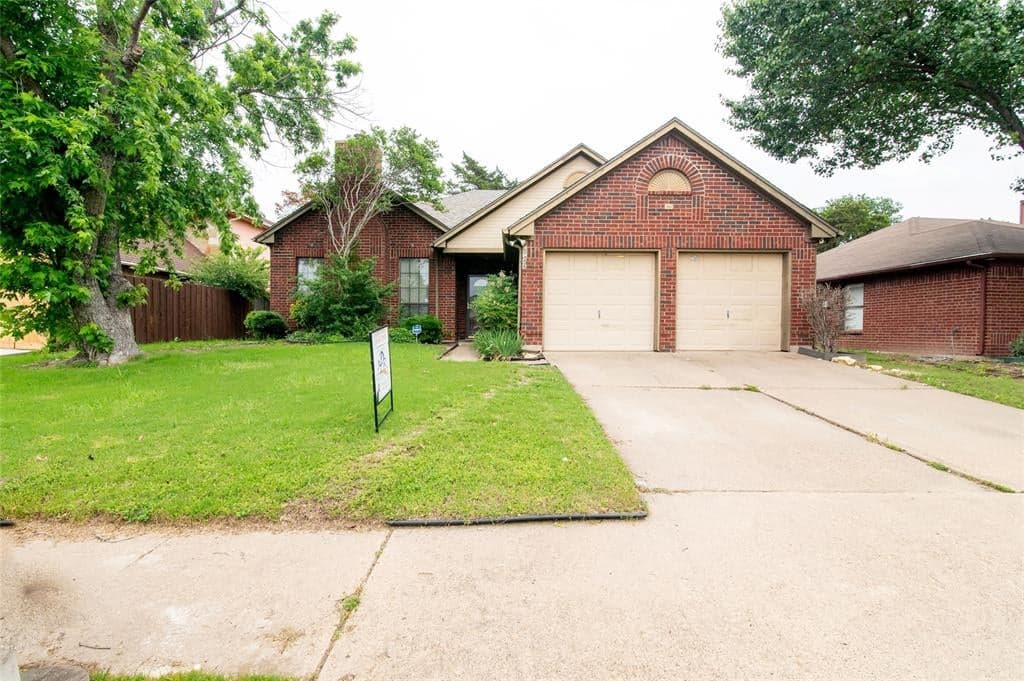 6744 Mountain Cedar Ln