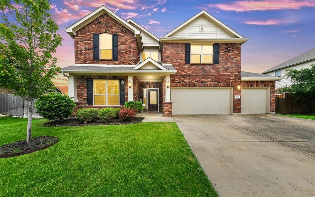1533 Fallingwater Trl