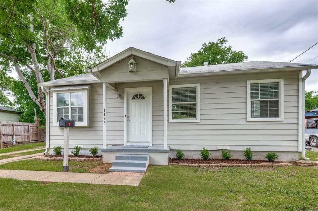 1476 Keeler Dr