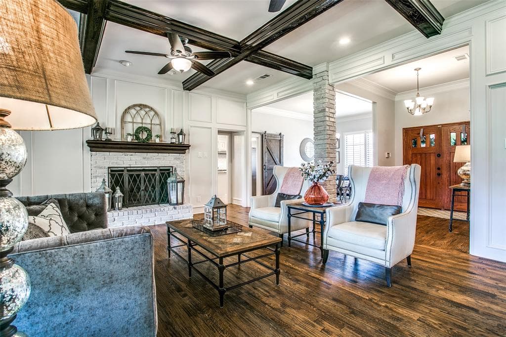 4220 Country Brook Dr