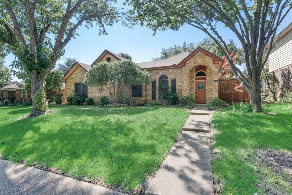 3500 Jonquil Ln