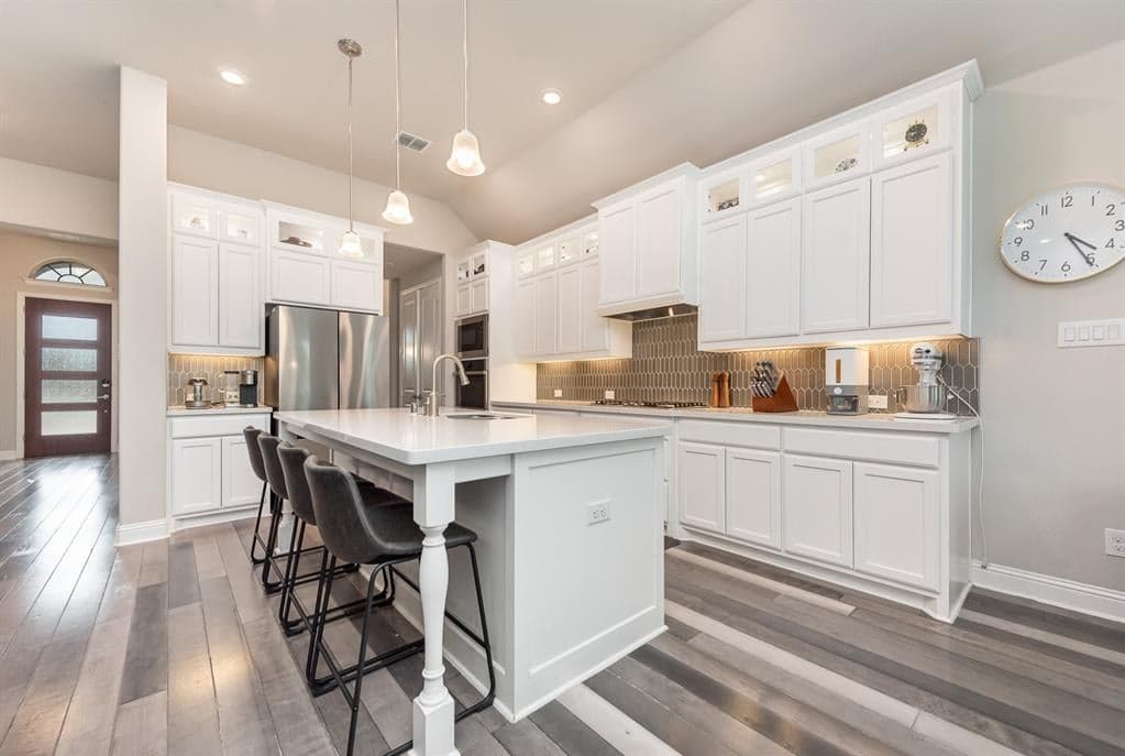 352 Sandy Creek Dr