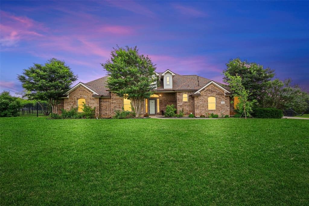 4009 Glenwood Dr