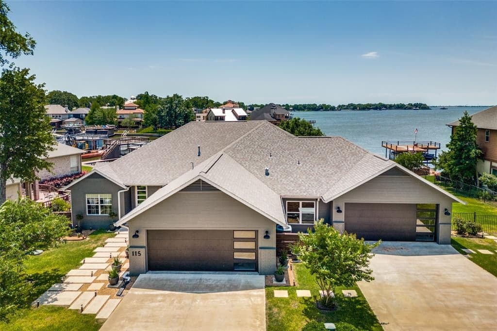 115 White Cap Ln