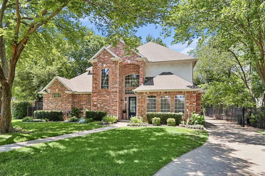 3112 River Bend Dr