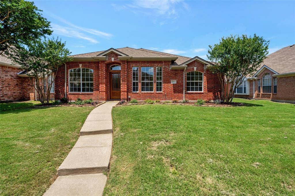 10814 Tree Shadow Ln
