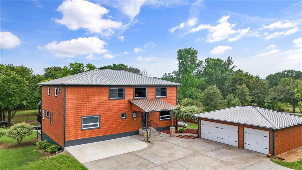 8034 County Road 804