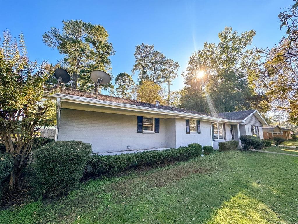 901 Morse Rd