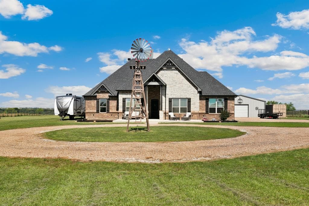 14450 Old Stoney Rd
