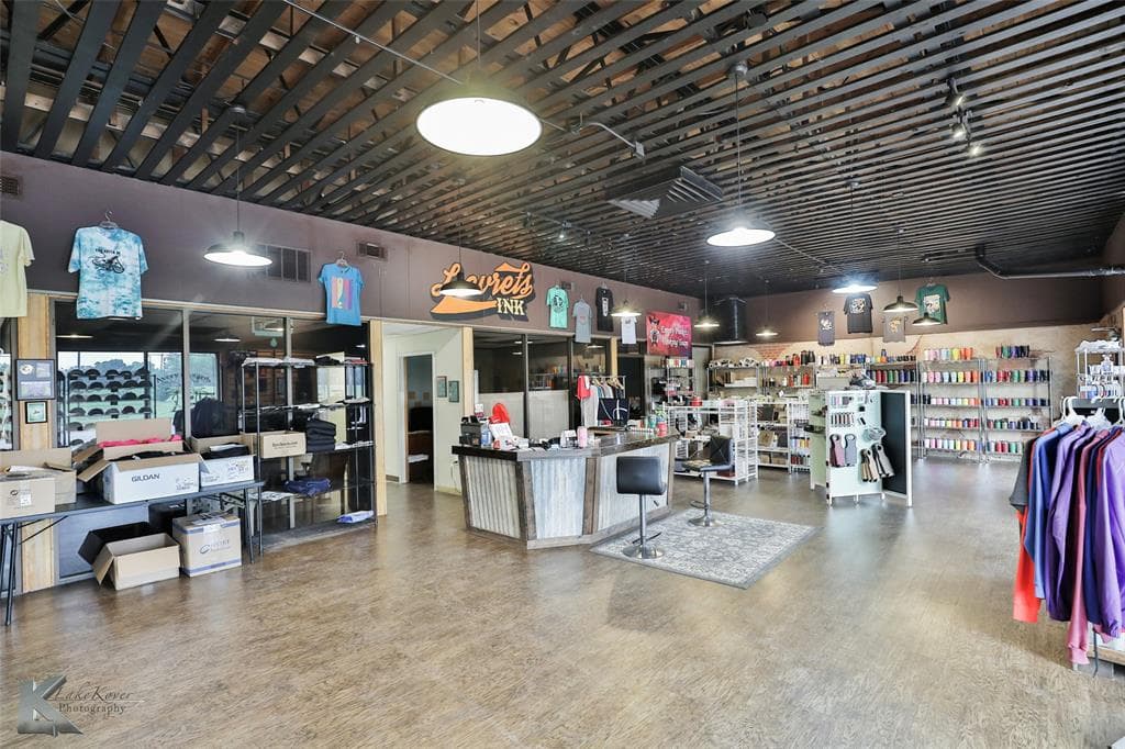 Gallery image 4