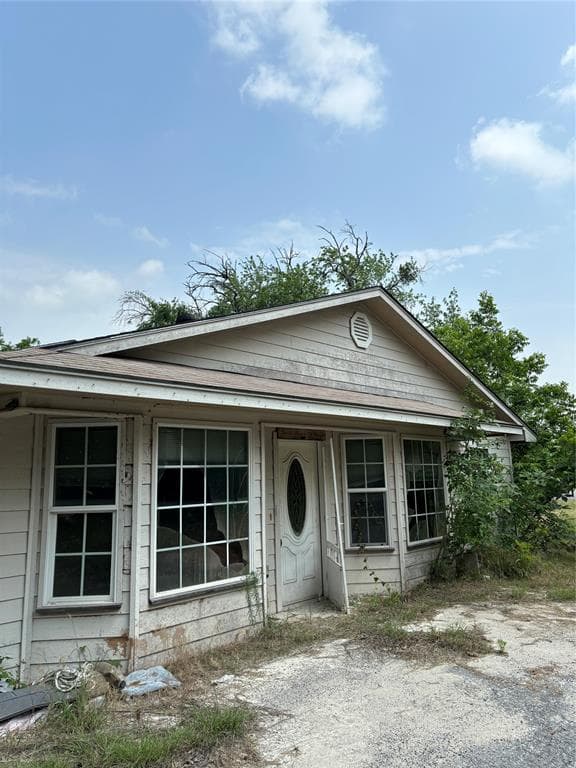 38 Adams Rd