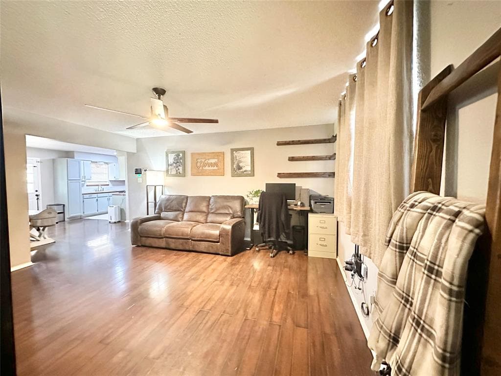 Gallery image 4